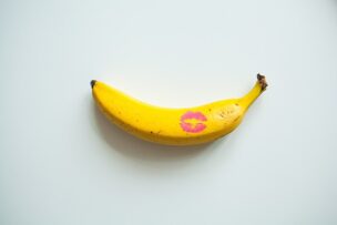 リップマークのあるバナナ